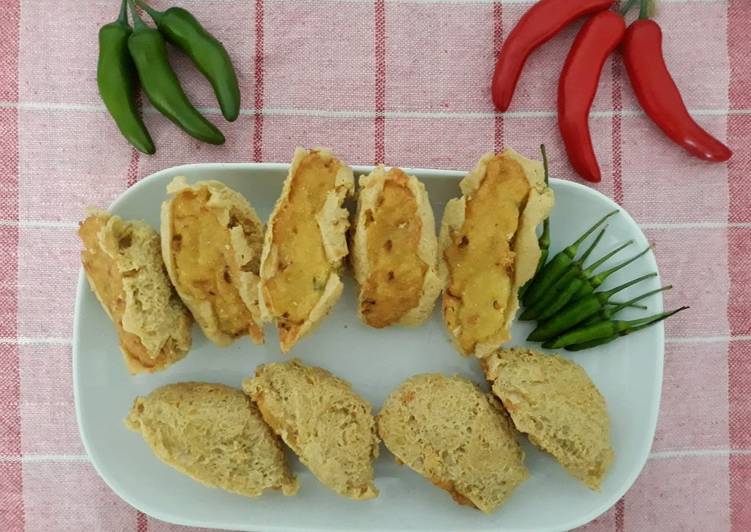 Tahu walik isi ayam