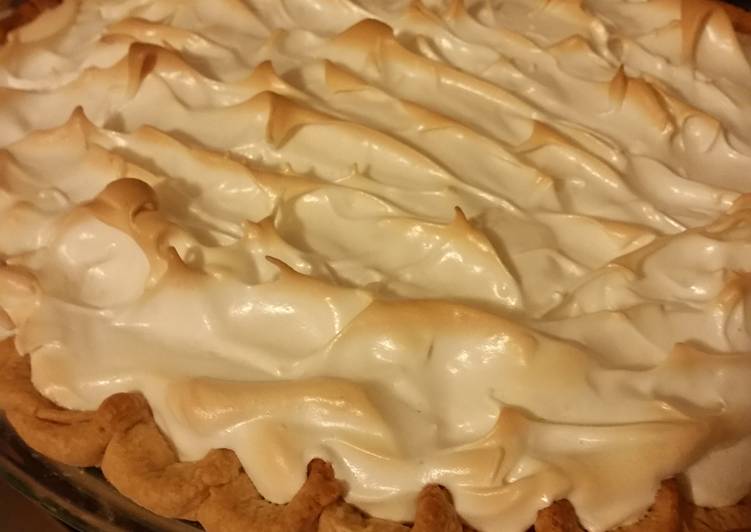 Rhubarb Cream Pie