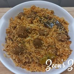 A picture of Soya Chunks Pulao.