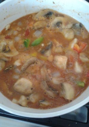 A picture of Moes chicken and mushroom.