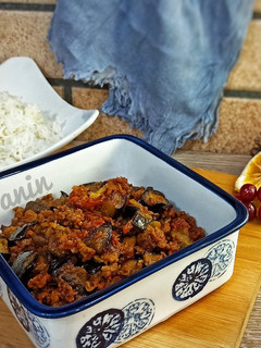عکسی از دستور خوراک قارچ و بادمجان