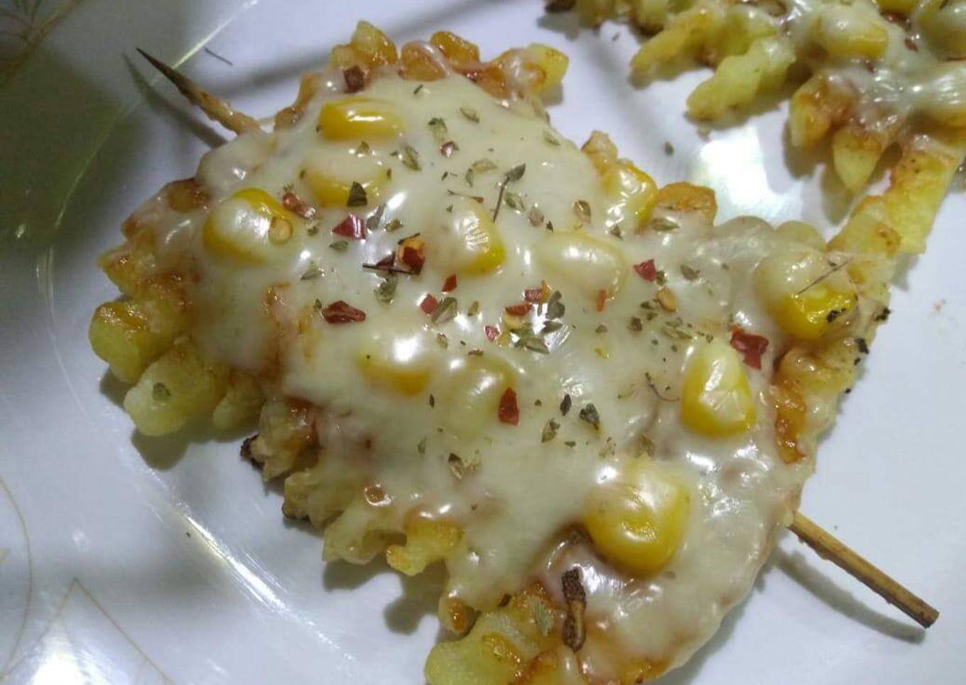 Cheesy pizza fries