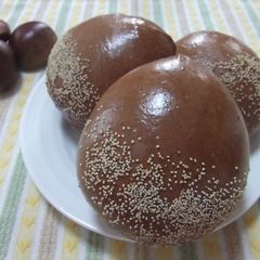 A picture of Chestnut Buns.