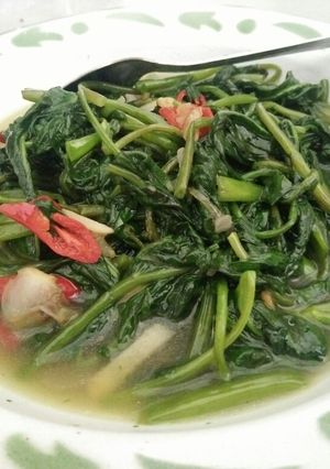 Foto resep Tumis kangkung sederhana