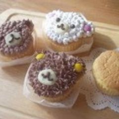 A picture of Fluffy Cupcakes.