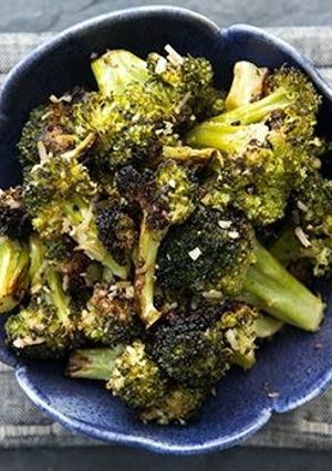 A picture of Oven Roasted Broccoli.