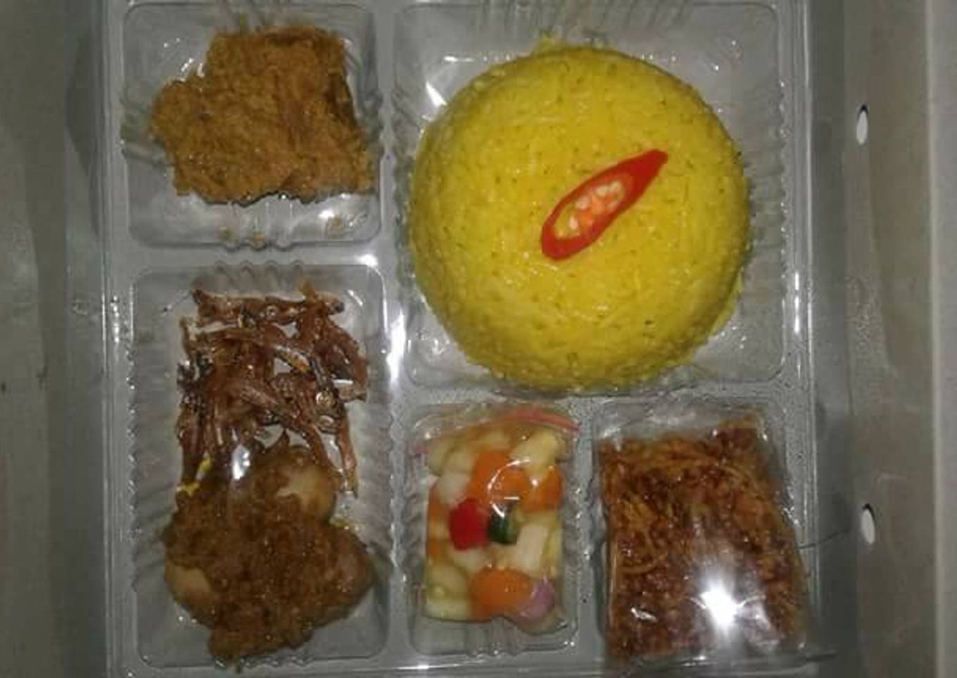 Nasi Kuning puLen