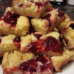 A picture of Strawberry Cheesecake Bars.