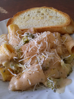 A picture of Rigatoni Bake with Broccoli.