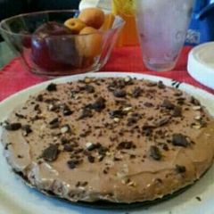 A picture of AMIEs CHOCOlate Pie.