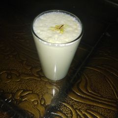 A picture of Banana smoothie.
