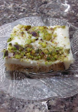 A picture of Toast & Creamy Pistachio dessert.