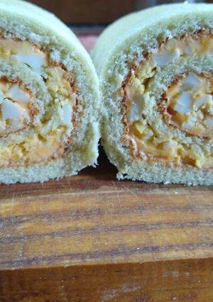 Una foto de Pionono de crema de cheddar y huevo