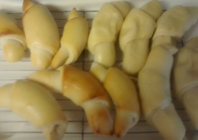 Recipe of Homemade TL&#39;S Butter Crescents