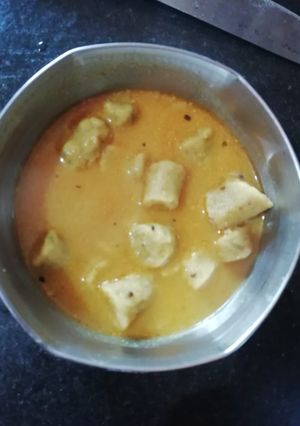 A picture of Gatta curry.