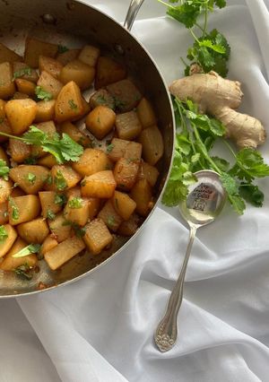Une photo de Navets croquants caramélisés