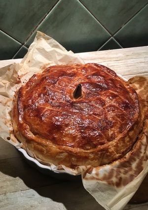 Une photo de Tourte au saumon 🍣