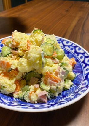 A picture of 🥔🥕🥒 Japanese style Potato Salad.