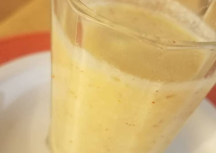 Coconut and pineapple smoothie