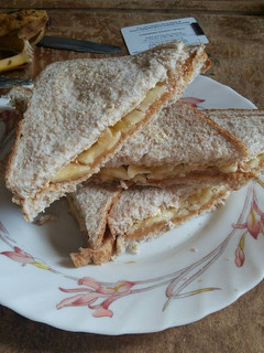A picture of Banana Split Jumbo Sandwich.