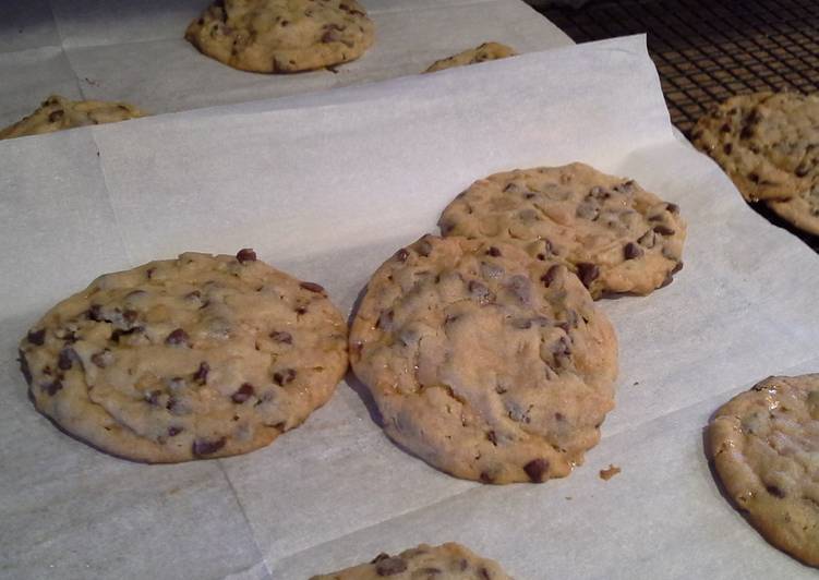 Recipe of Homemade Toffee Chocolate Chip Cookies