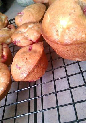 A picture of Strawberry banana mini muffins.