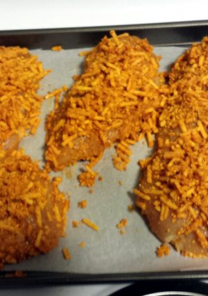 A picture of Doritos Cheddar Baked Chicken.
