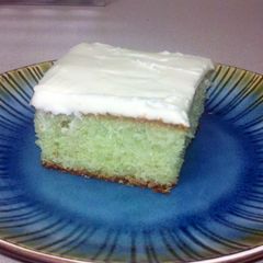 A picture of Key lime cake.