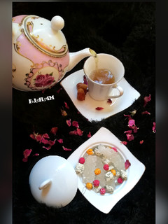 عکسی از دستور دمنوش چای سبز و گل سرخ