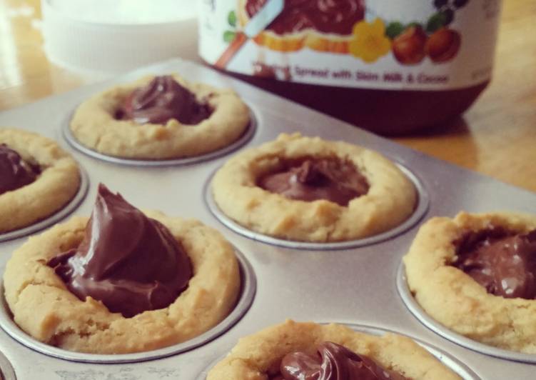 Easiest Way to Make Super Quick Homemade Nutella Cookie Cups