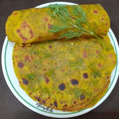 A picture of Dill Leaves Thepla.