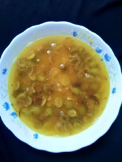 মুসুরি ও করমচার ডাল রেসিপির প্রধান ছবি