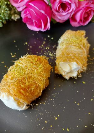 Foto di Cannoli di pasta Kataifi ripieni di gelato