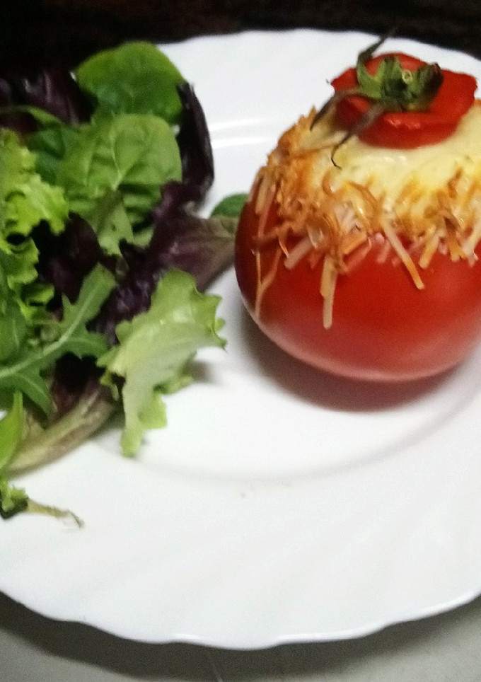 Una foto de Tomates rellenos