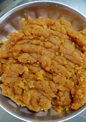શીરો રેસીપી મુખ્ય ફોટો