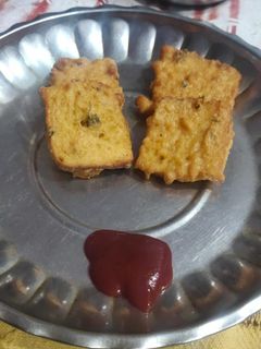 ब्रेड पकौड़ा (bread pakoda recipe in Hindi) रेसिपी मुख्य फोटो