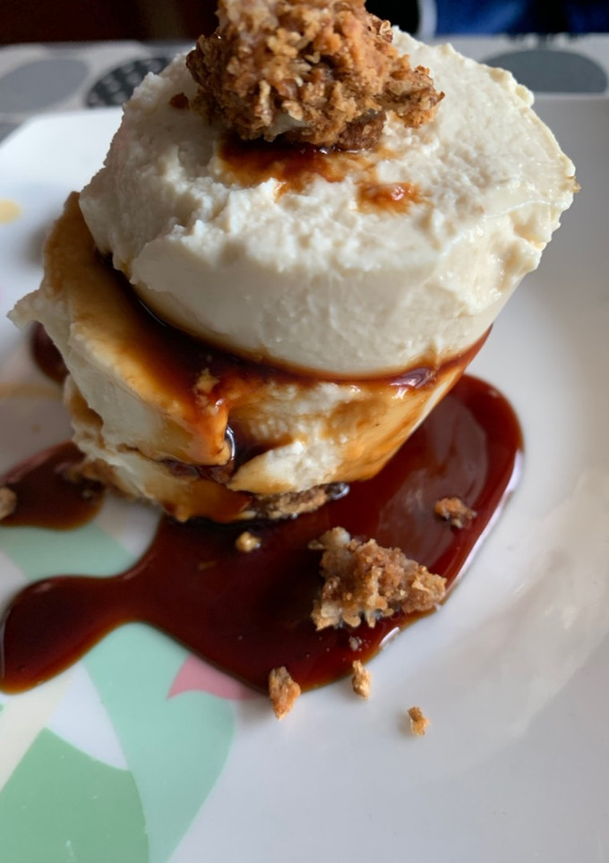 Una foto de Mini cheesecake en capas