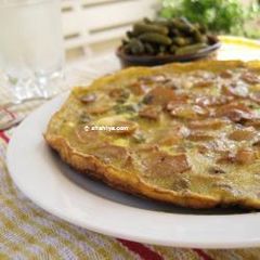 A picture of Mushroom & capers Omelet.