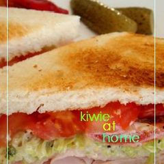 A picture of Low Calorie Turkey Sandwich.