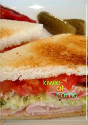A picture of Low Calorie Turkey Sandwich.