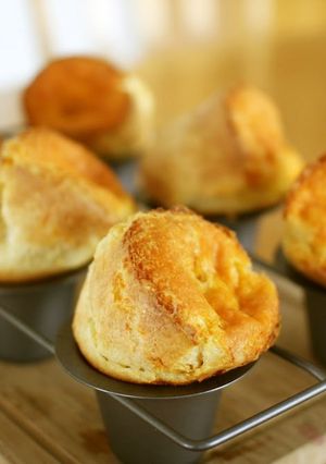 A picture of Cheddar Cheese Popovers.