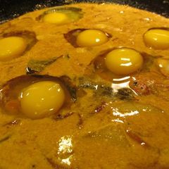 A picture of Egg wit coconut.