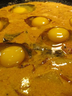 A picture of Egg wit coconut.