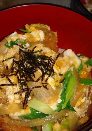 A picture of Quick & Crispy Chicken Katsu Donburi.