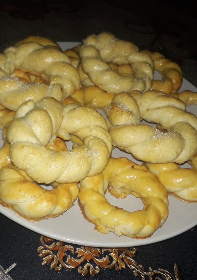 Una foto de 𝑹𝒐𝒔𝒒𝒖𝒊𝒕𝒂 𝑻𝒓𝒆𝒏𝒛𝒂𝒅𝒂 𝑪𝒐𝒏 𝑴𝒂𝒏𝒕𝒆𝒄𝒂😋🥰