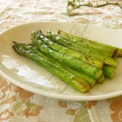 A picture of Sautéed Asparagus with Shiro Dashi.