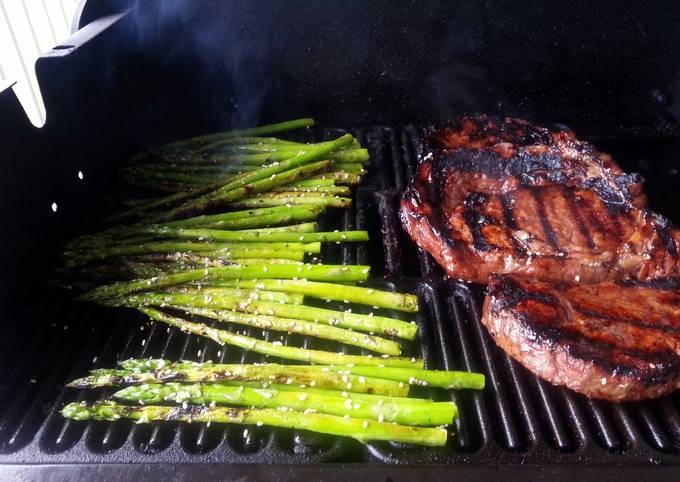 Grilled Sesame Balsamic Asparagus