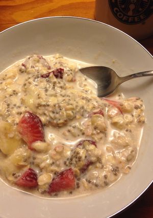 A picture of Overnight Oatmeal.