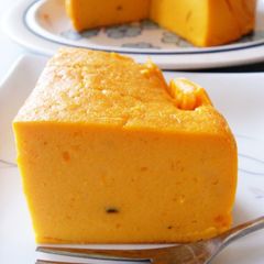 A picture of Kabocha Squash Cream Cheesecake.