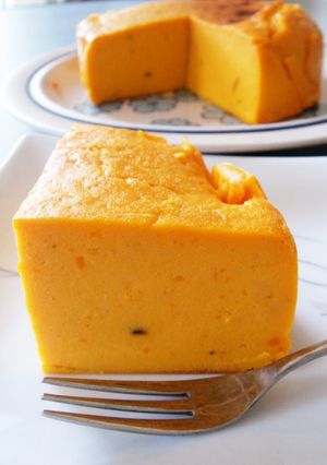 A picture of Kabocha Squash Cream Cheesecake.